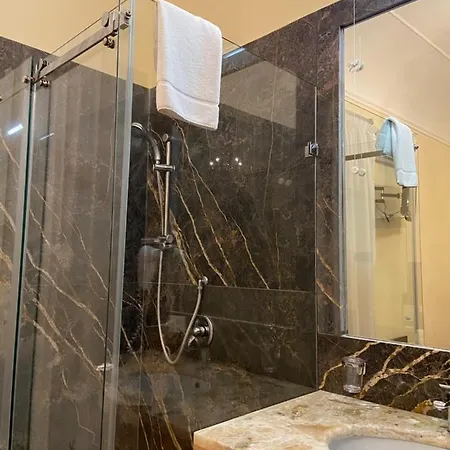Hotel 55 Aira 4*