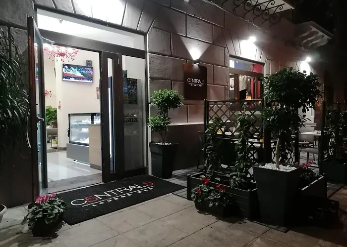 55 Aira Otel 4*